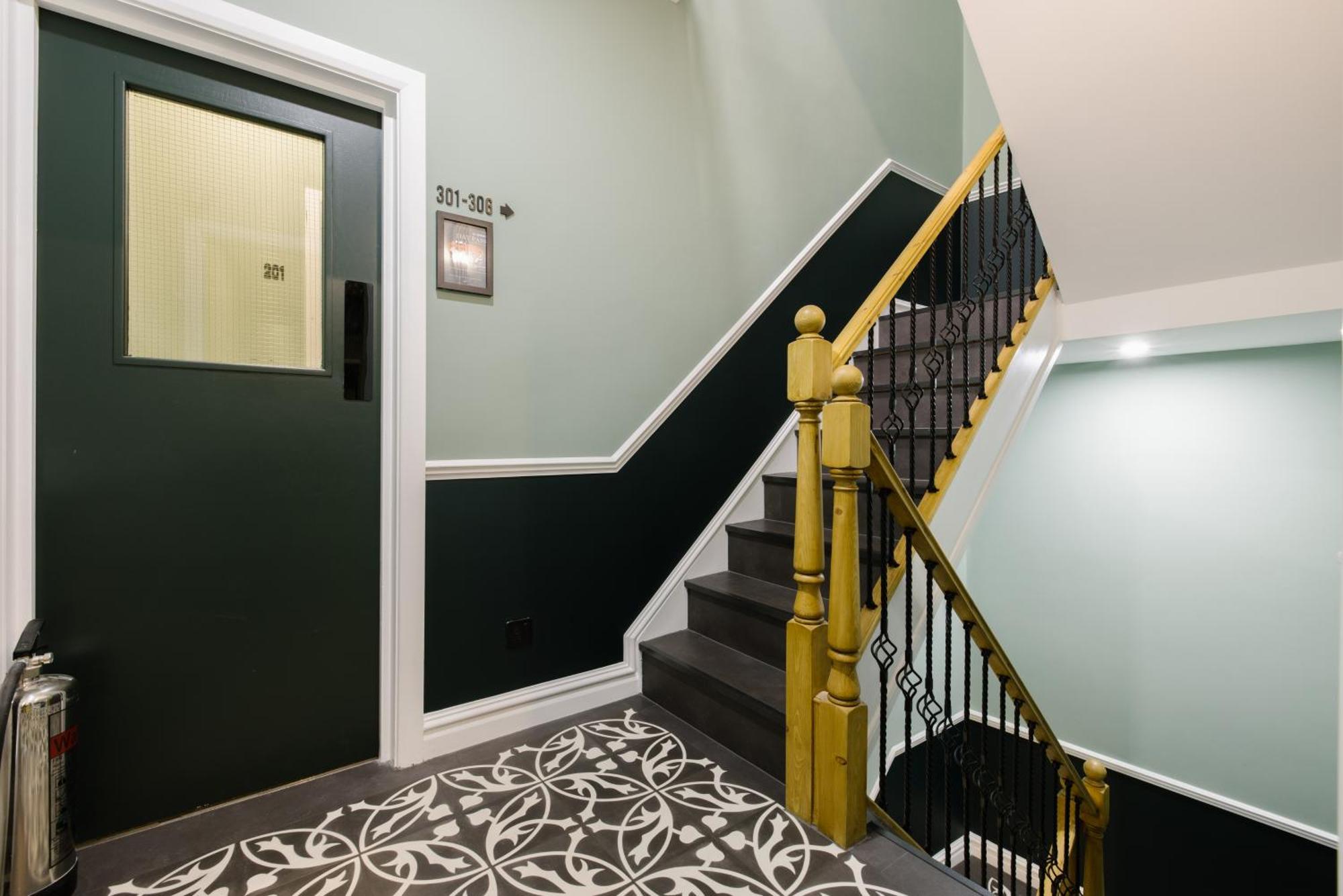 Borough High Street Rooms ลอนดอน ภายนอก รูปภาพ