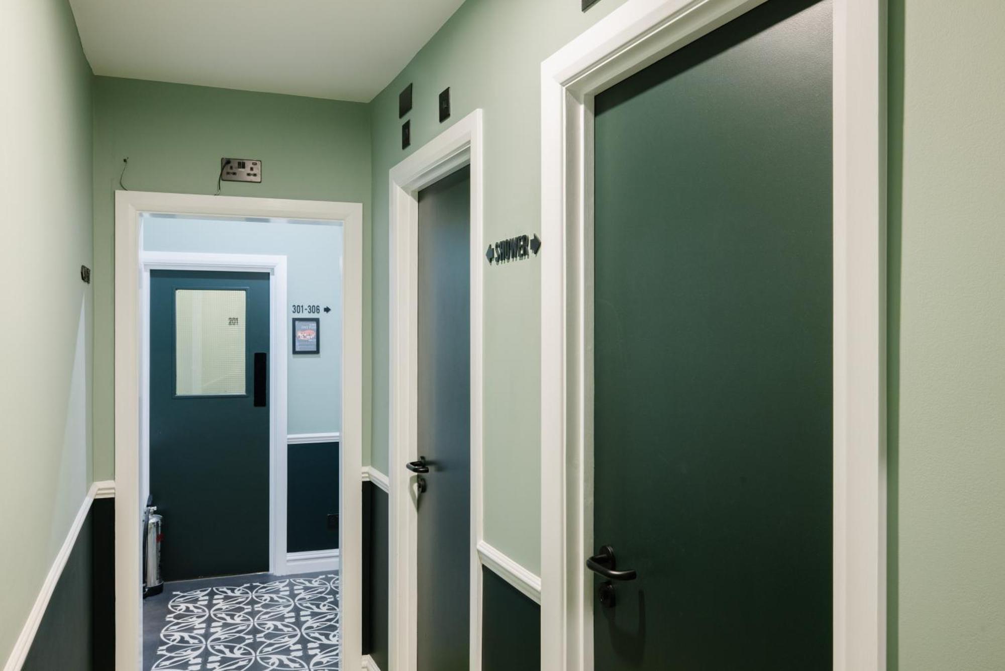 Borough High Street Rooms ลอนดอน ภายนอก รูปภาพ